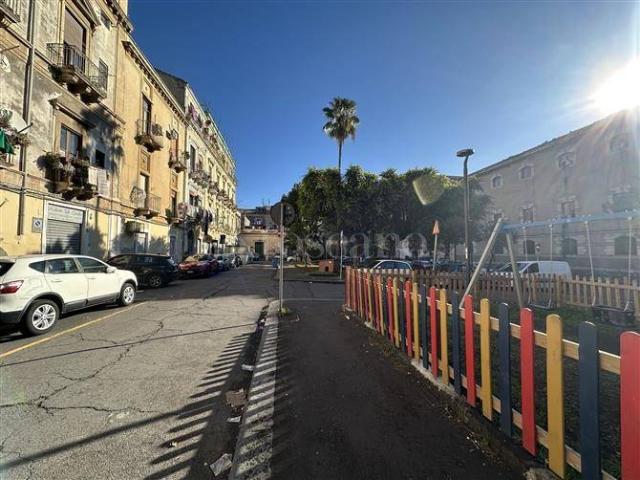 Appartamento in vendita a Centro storico, Catania