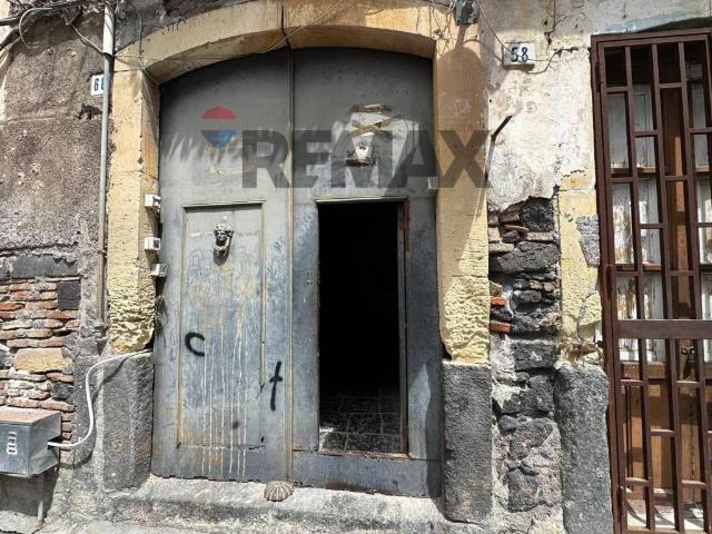 Appartamento in vendita a Centro storico, Catania