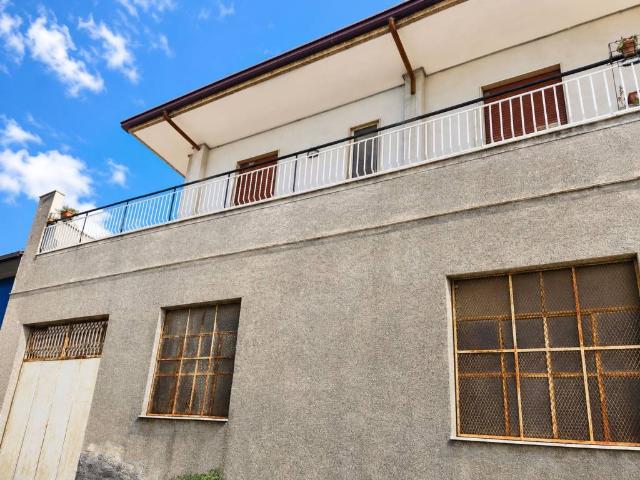 Appartamento in vendita a San Giorgio-Librino-San Giuseppe la Rena-Zia Lisa-Villaggio Sant'Agata, Catania