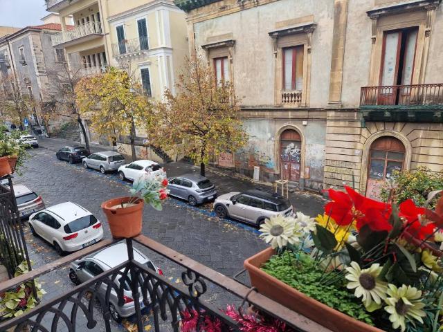 Appartamento in vendita a Centro storico, Catania