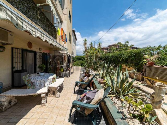 Appartamento in vendita a Monte Po-Nesima-San Leone-Rapisardi, Catania