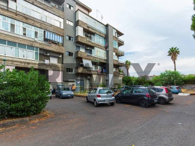 Appartamento in vendita a San Giorgio-Librino-San Giuseppe la Rena-Zia Lisa-Villaggio Sant'Agata, Catania