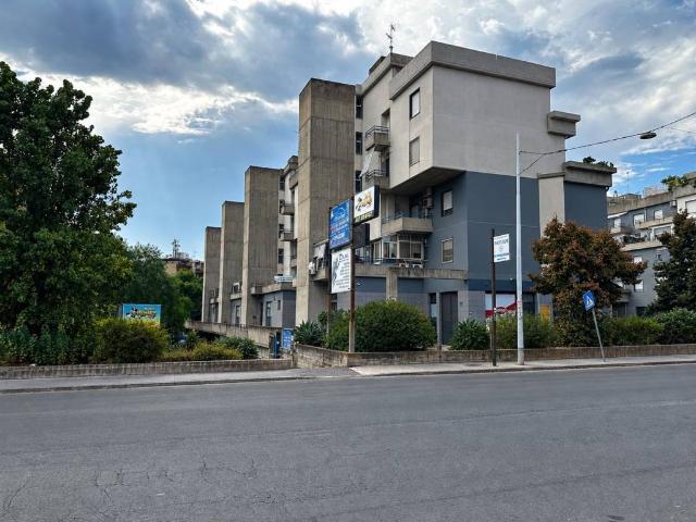 Appartamento in vendita a Nesima, Catania