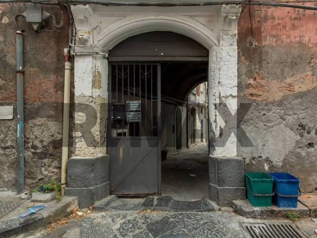 Appartamento in vendita a Centro storico, Catania