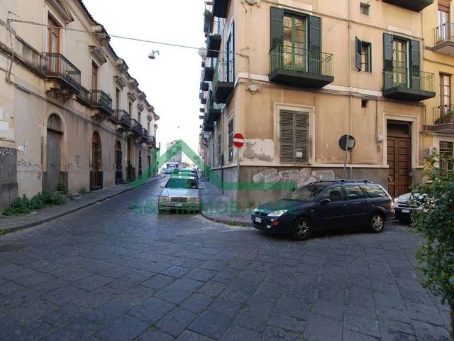 Appartamento in vendita a Centro storico, Catania