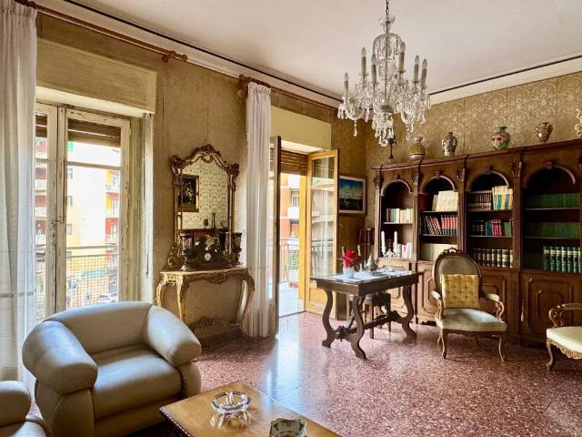 Appartamento in vendita a Picanello-Ognina-Barriera-Canalicchio, Catania