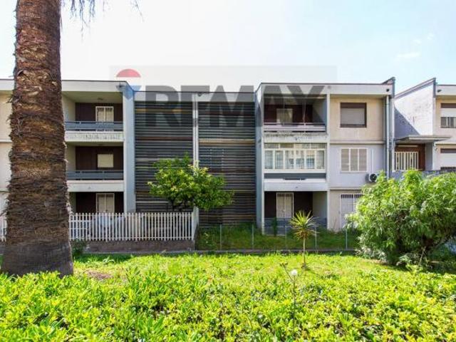 Appartamento in vendita a San Giorgio-Librino-San Giuseppe la Rena-Zia Lisa-Villaggio Sant'Agata, Catania