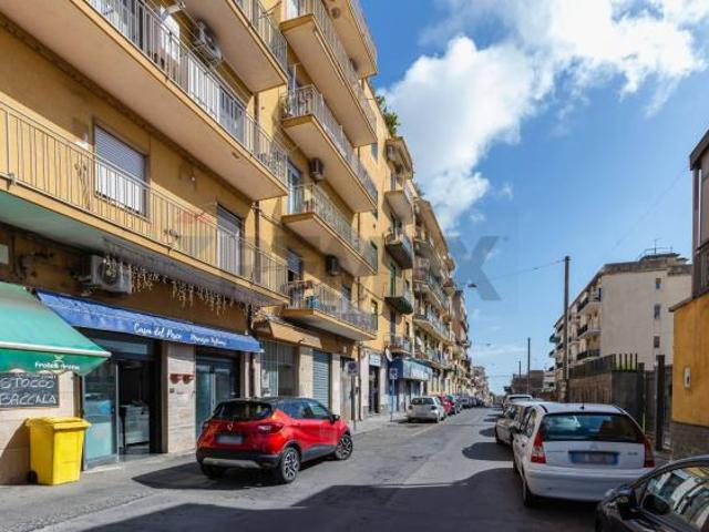 Appartamento in vendita a Catania, Sicilia