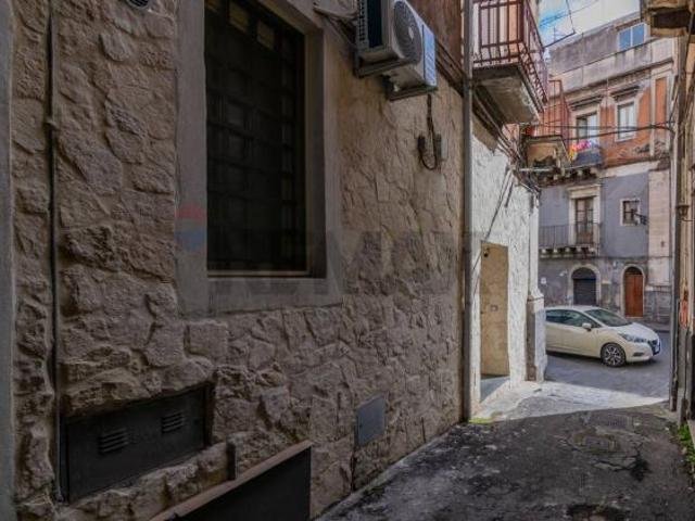 Appartamento in vendita a Centro storico, Catania