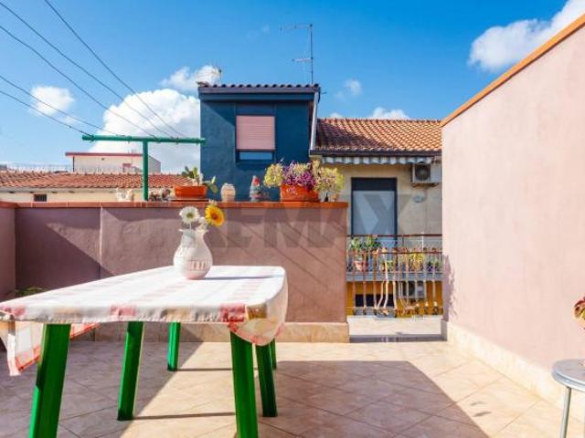 Appartamento in vendita a San Giorgio-Librino-San Giuseppe la Rena-Zia Lisa-Villaggio Sant'Agata, Catania