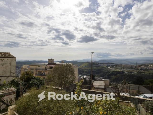 Appartamento in vendita a Siano, Calabria