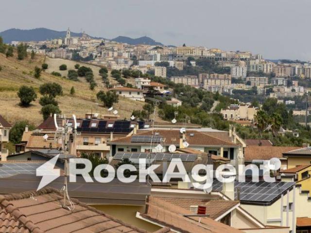Appartamento in vendita a Santa Maria, Calabria
