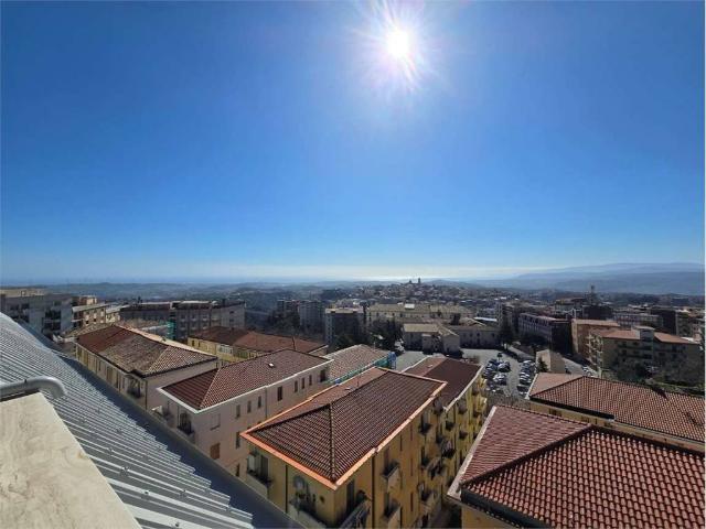 Appartamento in vendita a Pontepiccolo, Calabria