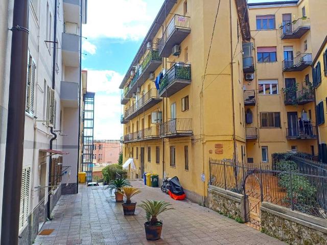 Appartamento in vendita a Pontepiccolo, Calabria