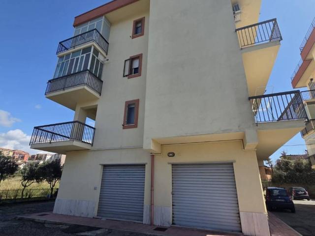 Appartamento in vendita a Mater Domini, Calabria