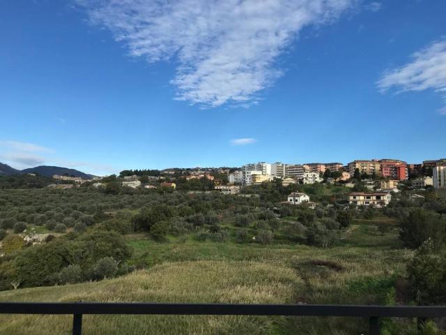Appartamento in vendita a Mater Domini, Calabria