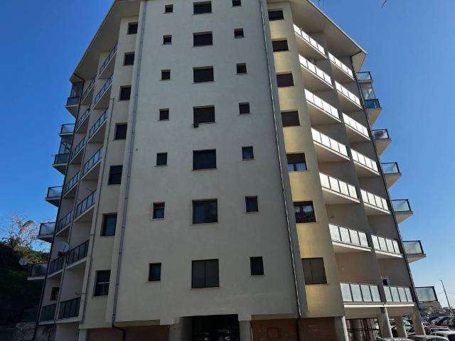 Appartamento in vendita a Pontepiccolo, Calabria