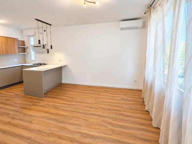 Appartamento in vendita a Cattolica, Rimini