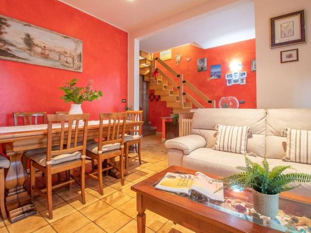 Villa Indipendente in vendita a Cattolica, Reggio Emilia