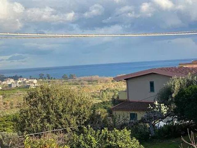 Appartamento in vendita a Calabria, Reggio Calabria