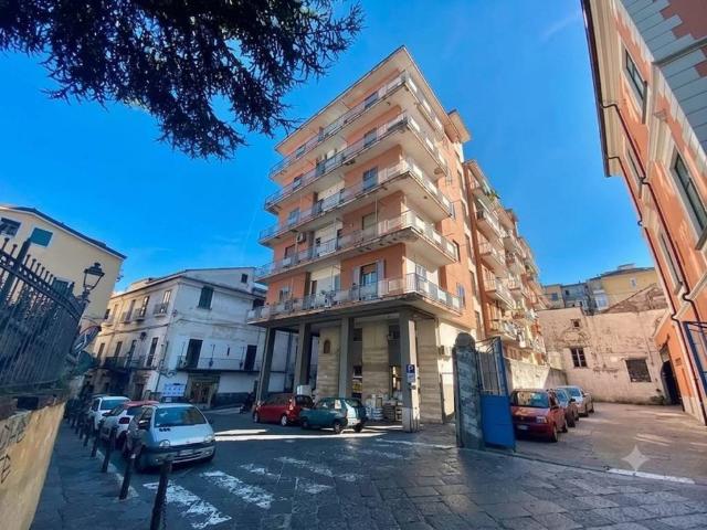 Appartamento in vendita a Casa Davide, Cava De' Tirreni