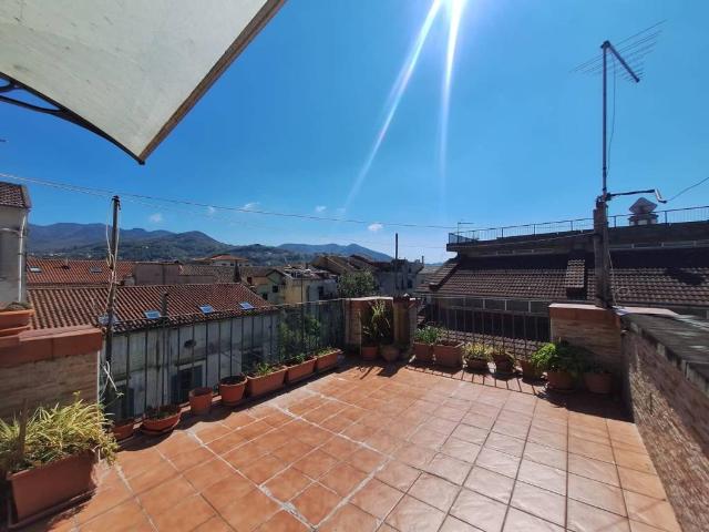 Appartamento in vendita a Casa Davide, Cava De' Tirreni