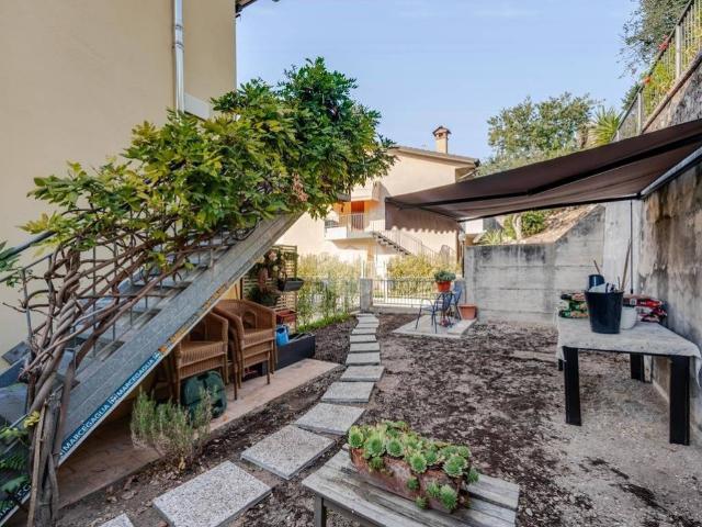 Appartamento in vendita a Cavaion Veronese, Verona