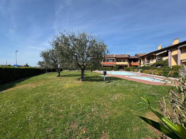 Villa Indipendente in vendita a Cavaion Veronese, Veneto