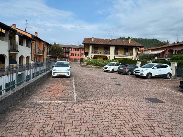 Appartamento in vendita a Cavaion Veronese, Veneto