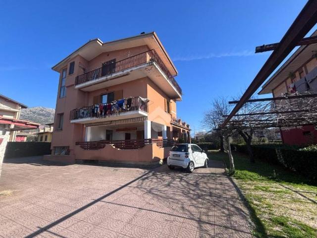 Appartamento in vendita a Cave