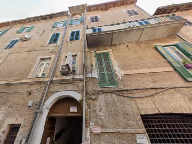 Appartamento in vendita a Cave