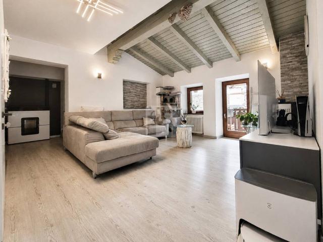 Appartamento in vendita a Comunità della Valle dei Laghi, Cavedine