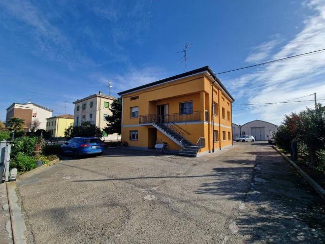 Villa Indipendente in vendita a Unione Comuni Modenesi Area Nord, Cavezzo
