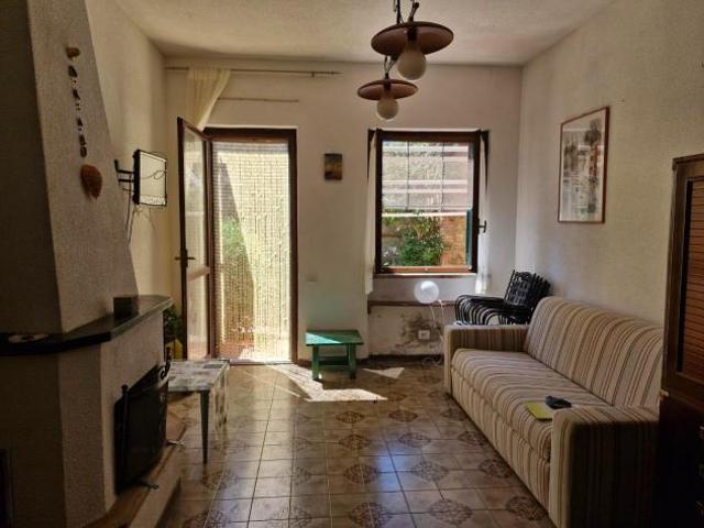 Appartamento in vendita a Rio, Toscana