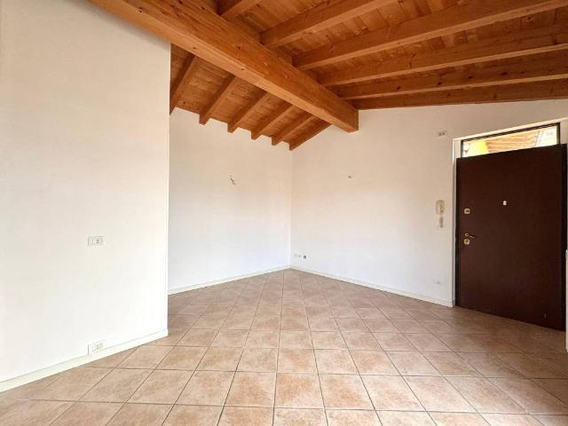 Appartamento in vendita a Cavriana, Lombardia