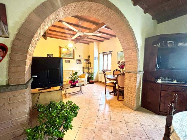 Appartamento in vendita a Massa Sabbioni, Montegonzi