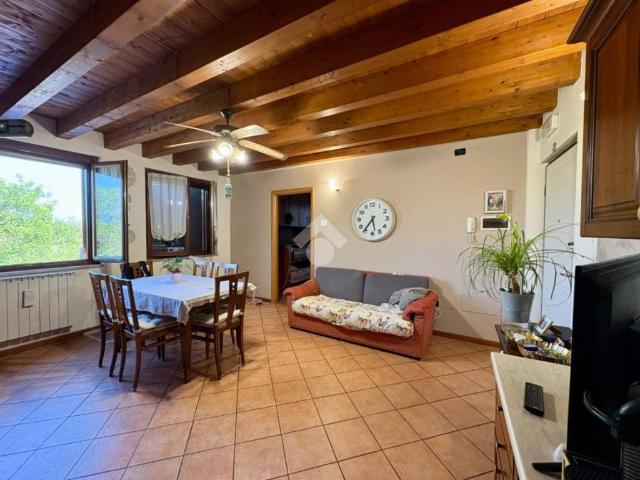 Appartamento in vendita a Cazzago San Martino, Lombardia