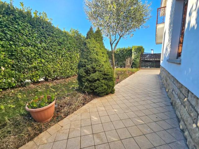 Appartamento in vendita a Cazzano Sant'andrea, Lombardia