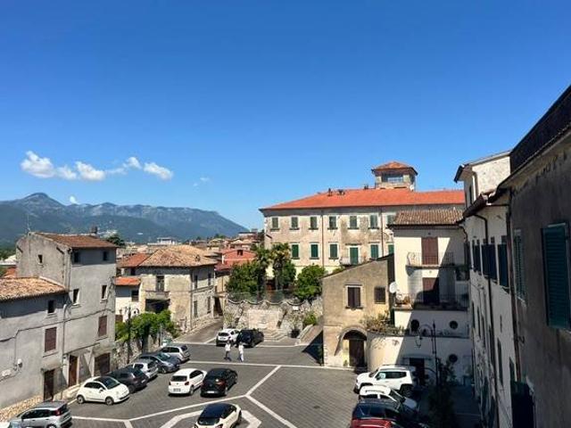 Appartamento in vendita a Ceccano, Lazio