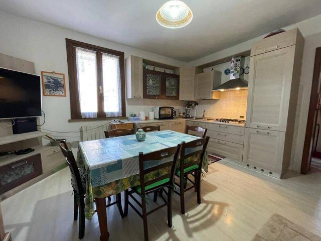 Appartamento in vendita a Cecina, Toscana
