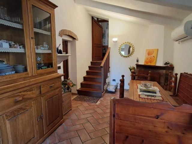 Appartamento in vendita a Cecina, Toscana