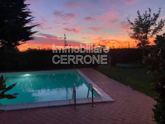 Appartamento in vendita a Cecina, Toscana