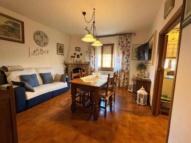 Appartamento in vendita a Cecina, Toscana