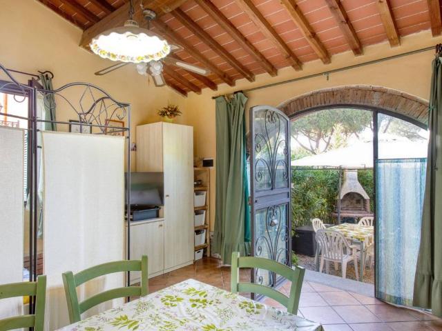 Appartamento in vendita a Cecina, Toscana