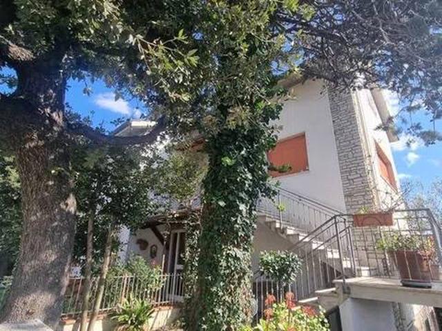 Appartamento in vendita a Cecina, Toscana