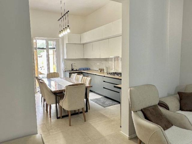 Appartamento in vendita a Cecina, Toscana