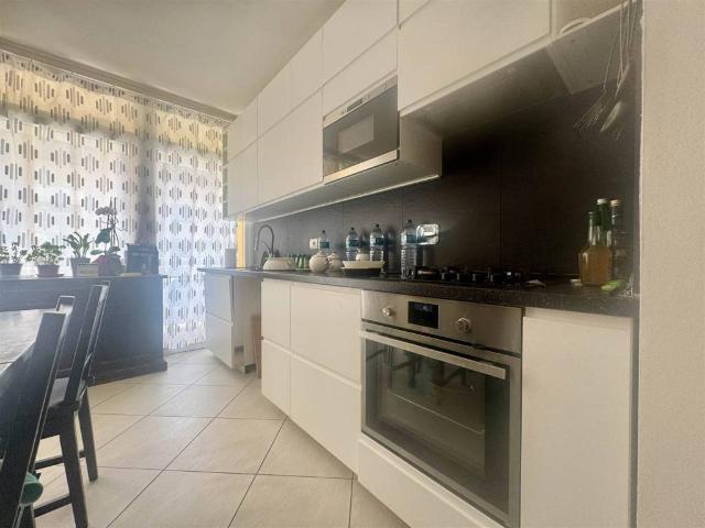 Appartamento in vendita a Cecina, Livorno