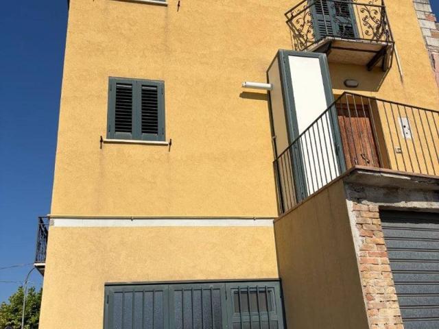 Appartamento in vendita a Celenza Sul Trigno, Abruzzo