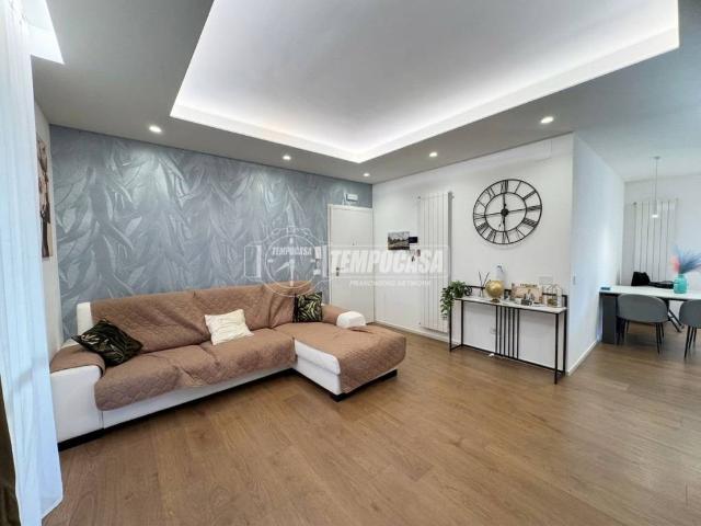 Appartamento in vendita a Puglia, Bari