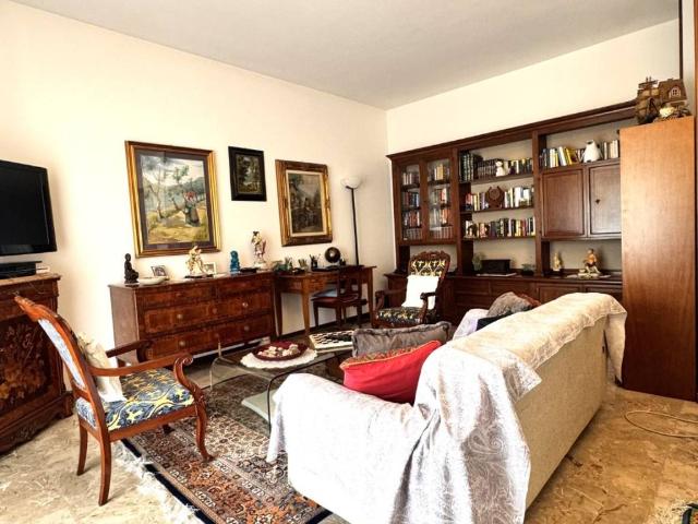 Appartamento in vendita a Cellatica, Lombardia